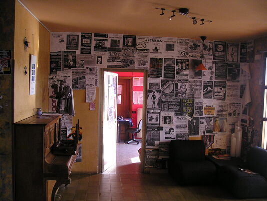 bar1.jpg