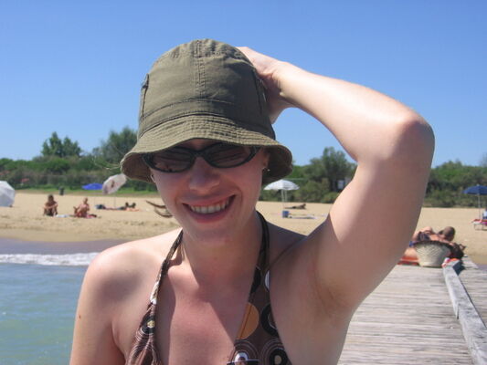 irene-at-the-beach.jpg