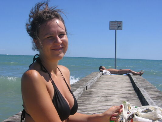 veglio-at-the-beach-2.jpg
