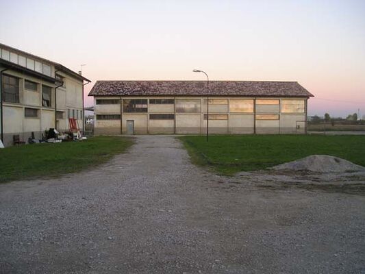 capannone-da-ovest.jpg