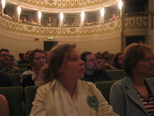 public-meeting-audience.jpg