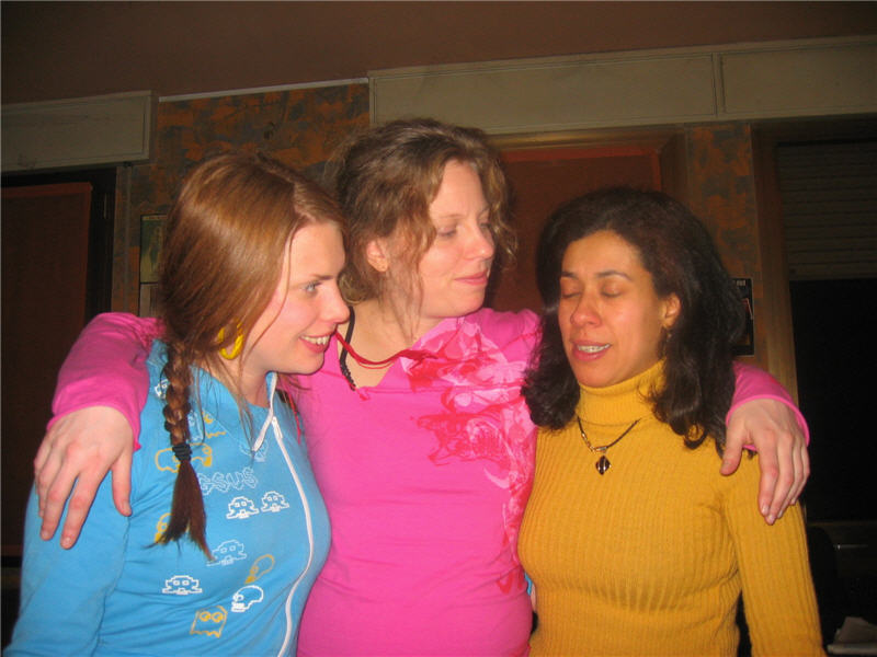 emma_birgitta_soraya_2.jpg